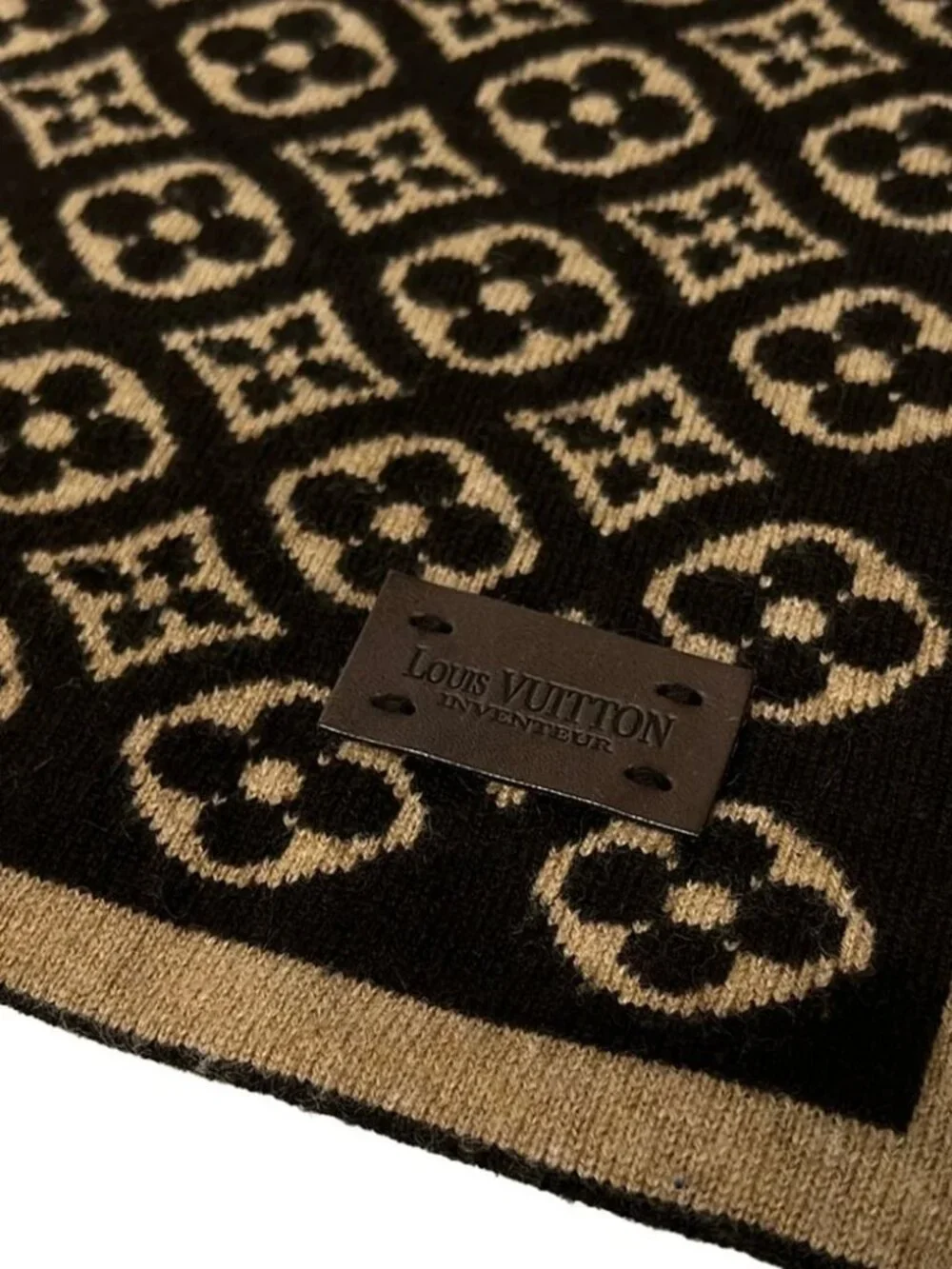 LOUIS VUITTON Escharpsky M71952 Maroon Unconfirmed Scarf Cashmere